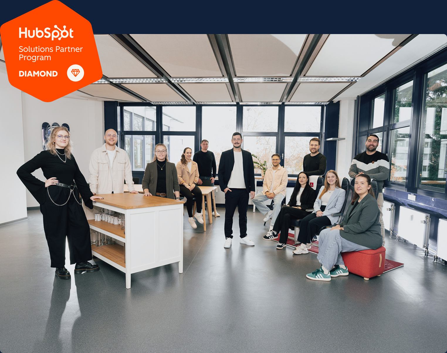 main-hero_blau-diamond